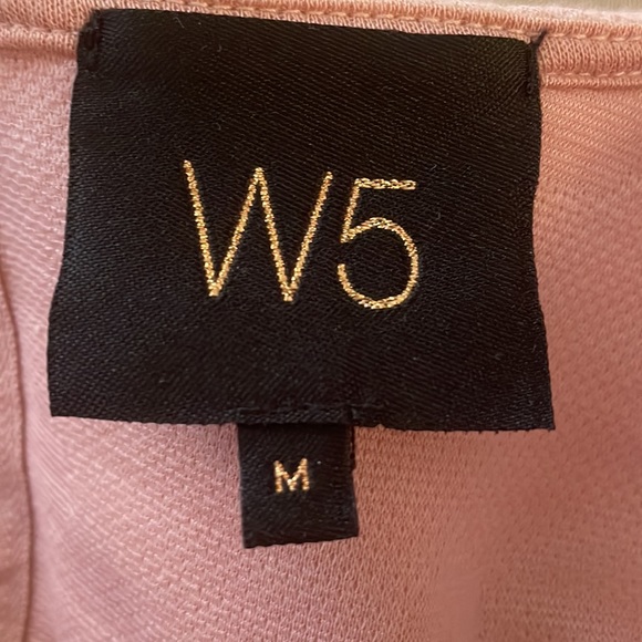 W5 size M pink dusty rose color dotted short sleeve knit top - Picture 11 of 12